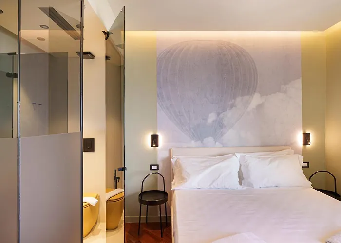 Uefio - Boutique 3*