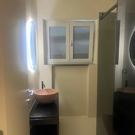 Uefio - Boutique Guest house